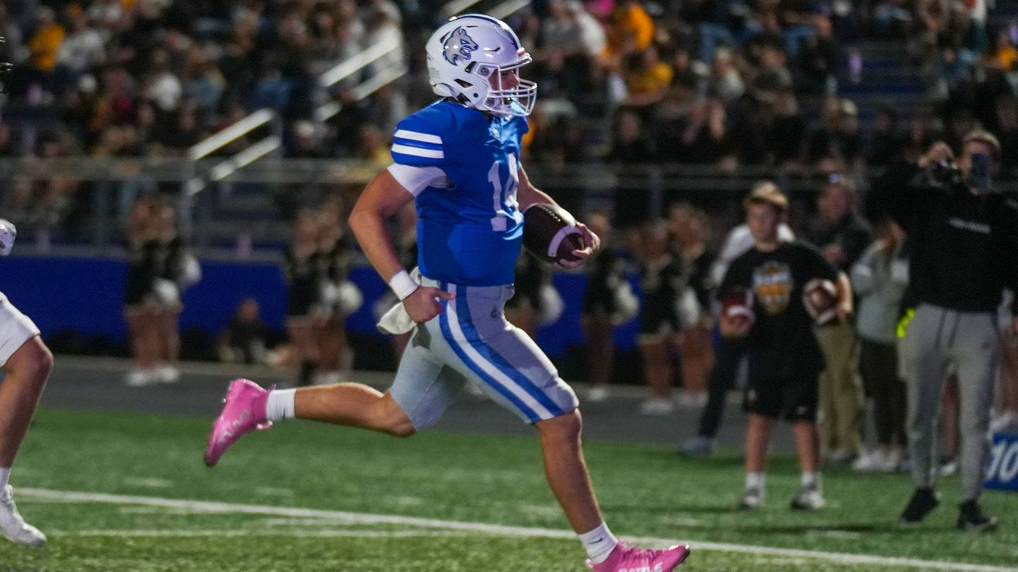 Iowa High School Football Final Scores - October 30