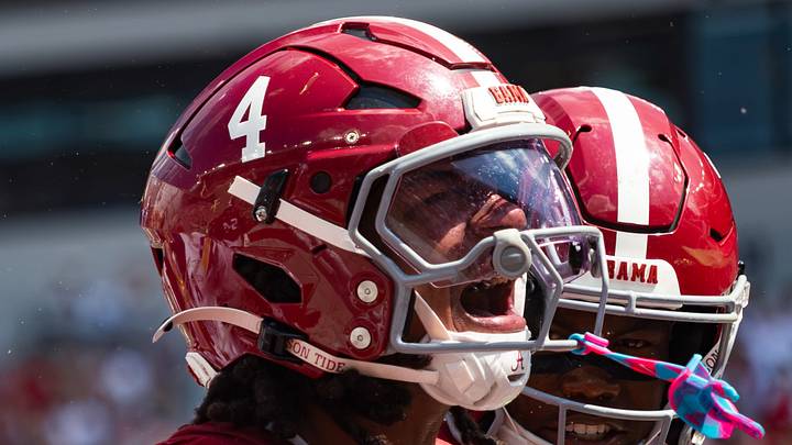 Alabama Running Back Daniel Hill celebrates a play in the game against ECU on Sept 5, 2026.