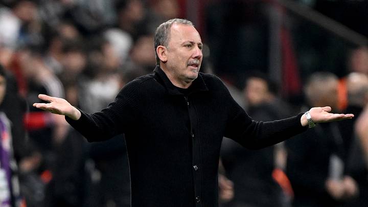 Sergen Yalcin übernimmt die türkische Nationalmannschaft Sergen Yalcin übernimmt die türkische Nationalmannschaft