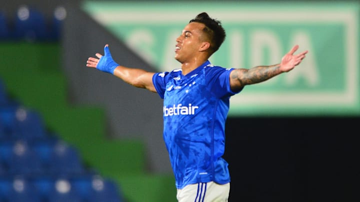 Kaio Jorge abriu o  placar para o Cruzeiro