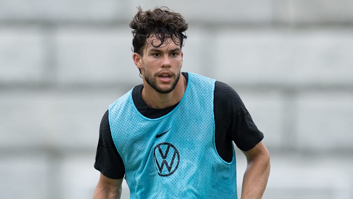 Cade Cowell cerca de fichar con Chivas Cade Cowell cerca de fichar con Chivas