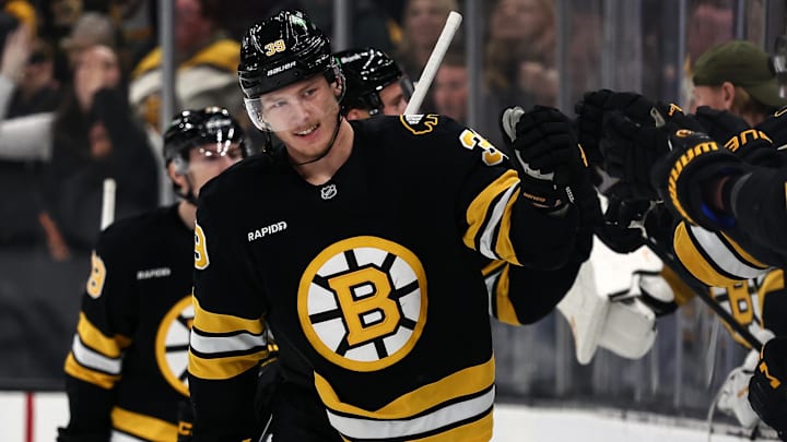 Nov 29, 2025; Boston, Massachusetts, USA; Boston Bruins center Morgan Geekie (39) is congratulated by teammates on the bench after scoring against the Detroit Red Wings during the second period at TD Garden. Mandatory Credit: Winslow Townson-Imagn Images Nov 29, 2025; Boston, Massachusetts, USA; Boston Bruins center Morgan Geekie (39) is congratulated by teammates on the bench after scoring against the Detroit Red Wings during the second period at TD Garden. Mandatory Credit: Winslow Townson-Imagn Images