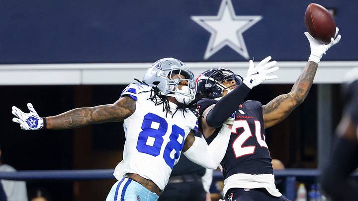 Houston Texans cornerback Derek Stingley Jr. (24) defends a pass intended for Dallas Cowboys wide receiver CeeDee Lamb (88) during the second half at AT&T Stadium. Mandatory Credit: Kevin Jairaj-Imagn Images Houston Texans cornerback Derek Stingley Jr. (24) defends a pass intended for Dallas Cowboys wide receiver CeeDee Lamb (88) during the second half at AT&T Stadium. Mandatory Credit: Kevin Jairaj-Imagn Images