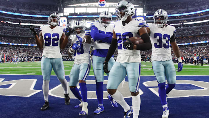 New England Patriots v Dallas Cowboys