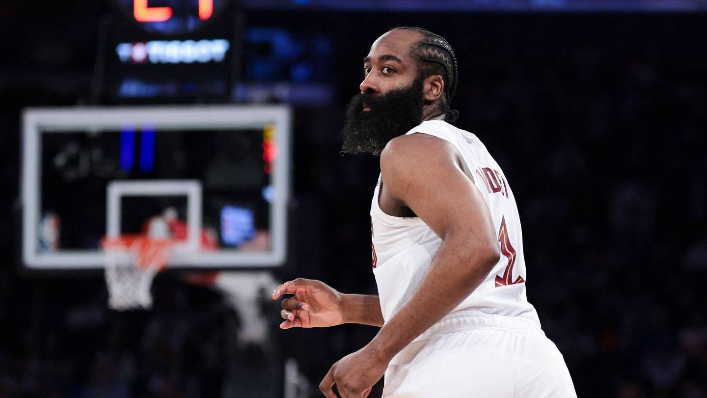 Former Rockets Coach Reflects on James Harden During HOF Speech
