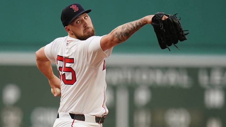 Aug 5, 2025; Boston, Massachusetts, USA; Boston Red Sox pitcher Garrett Crochet (35) throws a pitch against the Kansas City Royals in the first inning at Fenway Park. Mandatory Credit: David Butler II-Imagn Images Aug 5, 2025; Boston, Massachusetts, USA; Boston Red Sox pitcher Garrett Crochet (35) throws a pitch against the Kansas City Royals in the first inning at Fenway Park. Mandatory Credit: David Butler II-Imagn Images