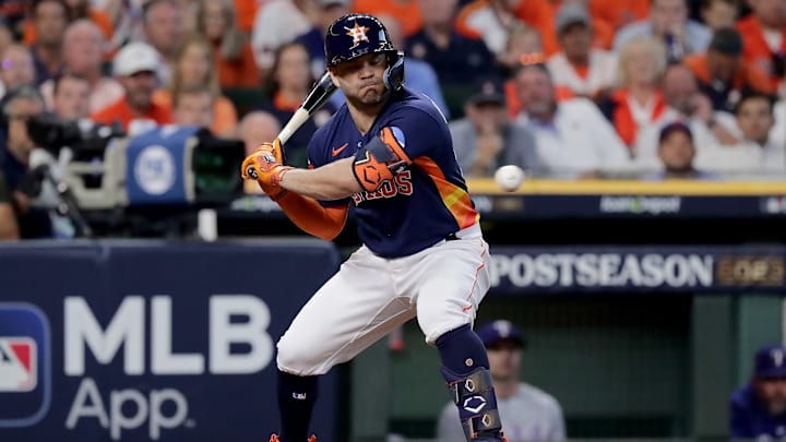 José Altuve busca el hito de los 3.000 hits  