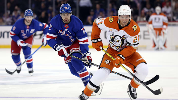 Anaheim Ducks v New York Rangers