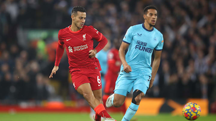 Thiago vive grande fase com a camisa do Liverpool Thiago vive grande fase com a camisa do Liverpool