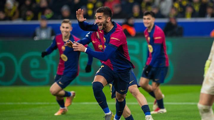 Barcelona volta a campo no Estádio Olímpico da Catalunha