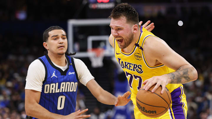 The Orlando Magic close their road trip trying to contain the star power of the Los Angeles Lakers and head home with a winning road trip.