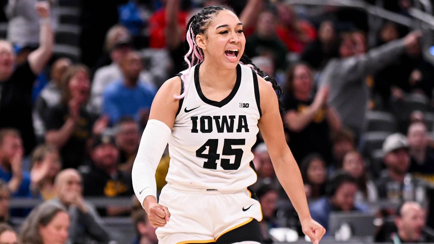 Iowa Women's Basketball Star Hannah Stuelke Signs Professional Contract