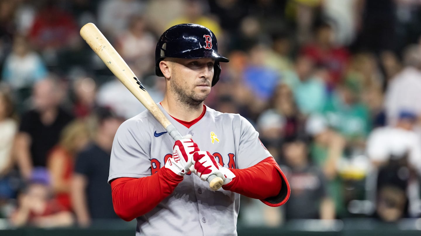 New Report Adds Major Intrigue to D-backs' Pursuit of Alex Bregman