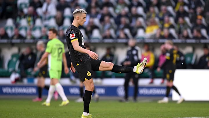 VfL Wolfsburg v Borussia Dortmund - Bundesliga