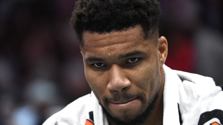 Los Angeles Lakers, Milwaukee Bucks, Giannis Antetokounmpo