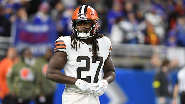 Kareem Hunt is back, but he looks a bit different than the last time we saw him.