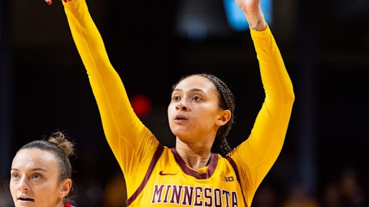Amaya Battle from Minnesota win over Wisconsin earlier this season.