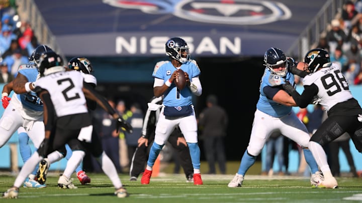 Bet the Titans to cover as big underdogs against the Jaguars in Week 18 of the NFL season.