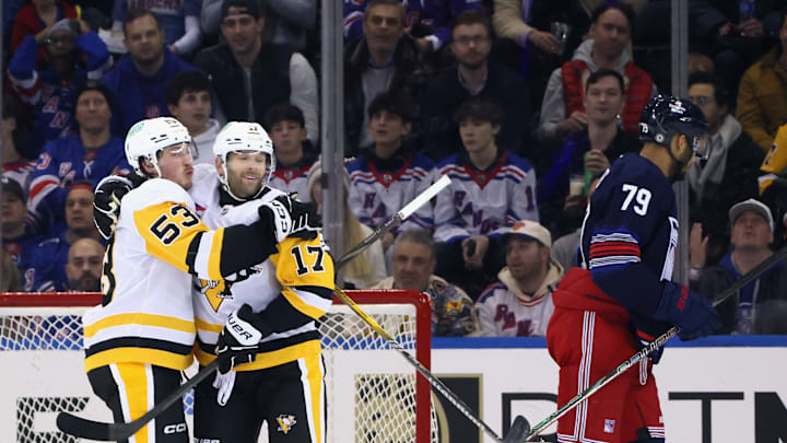 Pittsburgh Penguins v New York Rangers