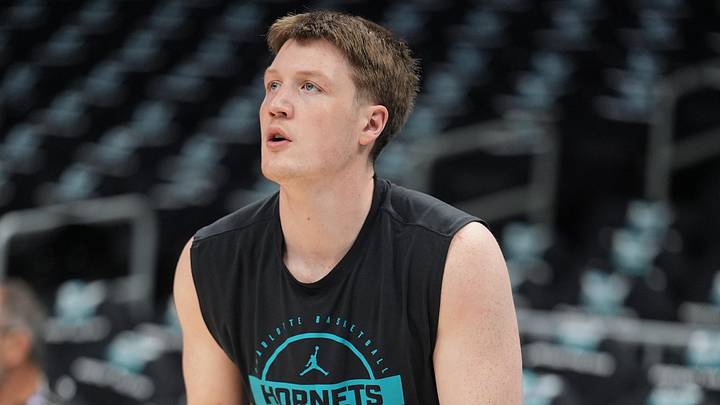 Charlotte Hornets guard/forward Kon Knueppel (7) shoots at pregame warm ups 