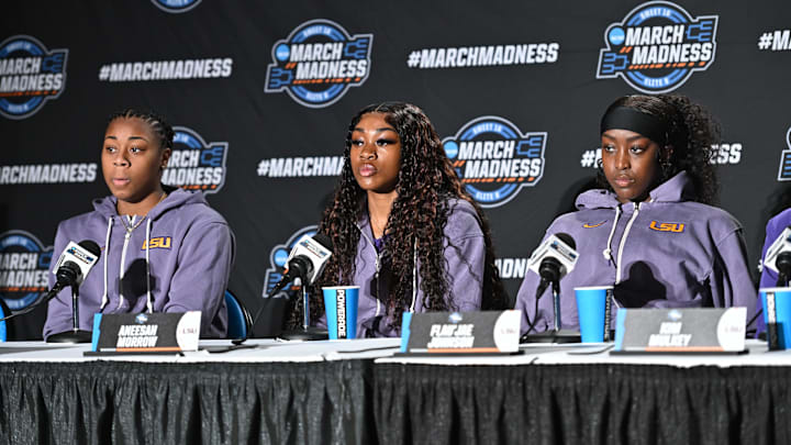 Mar 27, 2025; Spokane, WA, USA; LSU Lady Tigers guard Mikaylah Williams, LSU Lady Tigers forward Aneesah Morrow and LSU Lady Tigers guard Flau'Jae Johnson talk with the media during an NCAA Tournament practice session at Spokane Arena. Mandatory Credit: James Snook-Imagn Images Mar 27, 2025; Spokane, WA, USA; LSU Lady Tigers guard Mikaylah Williams, LSU Lady Tigers forward Aneesah Morrow and LSU Lady Tigers guard Flau'Jae Johnson talk with the media during an NCAA Tournament practice session at Spokane Arena. Mandatory Credit: James Snook-Imagn Images