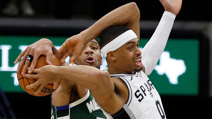 Milwaukee Bucks v San Antonio Spurs