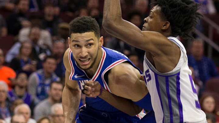 Ben Simmons y De'Aaron Fox podrían ser cambiados