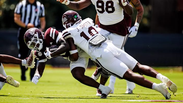 Mississippi State Linebacker Jalen Smith (#10) during the 2025 Spring Game at Davis Wade Stadium at Scott Field in Starkville, MS.