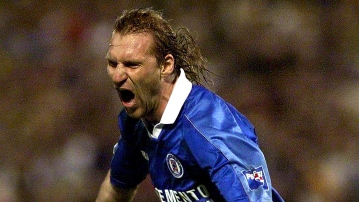 Héctor Adomaitis con Cruz Azul