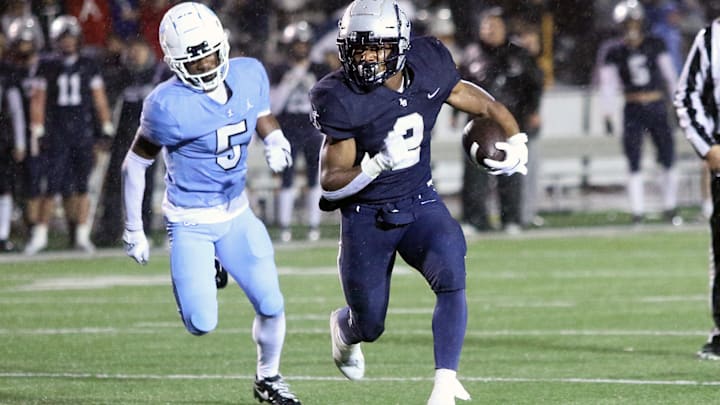 Lake Oswego's LaMarcus Bell.