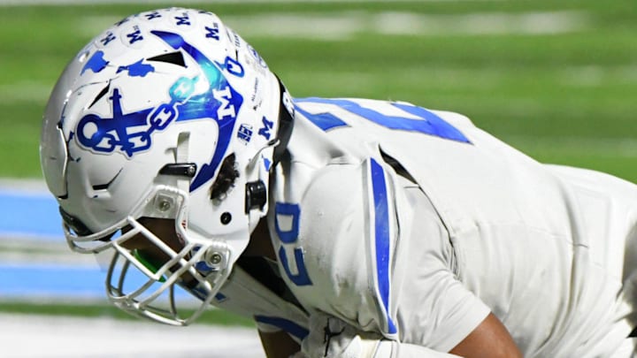 No. 16 Mandeville improved to 10-1 with an opening round playoff victory.