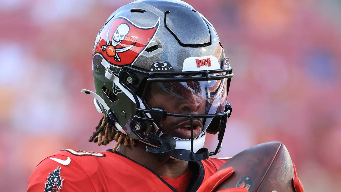 Buccaneers Bring Back Several Familiar Faces to Practice Squad