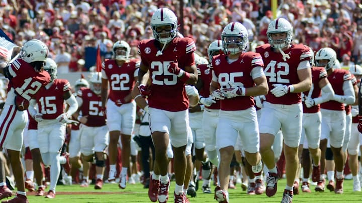 Oklahoma defensive back Michael Boganowski, wide receiver Trey Brown