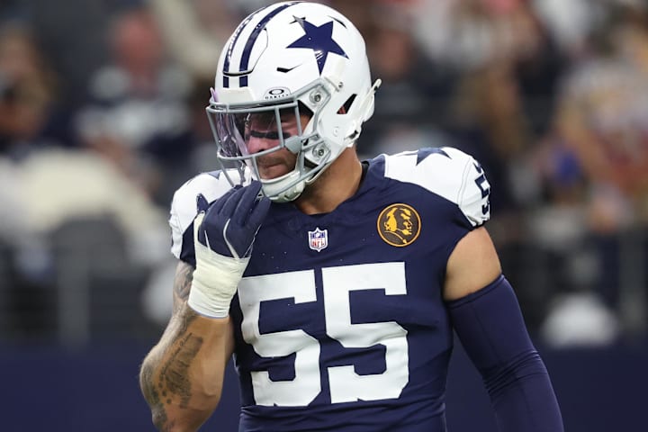 Dallas Cowboys linebacker Logan Wilson warms up prior to the game against the Kansas City Chiefs.