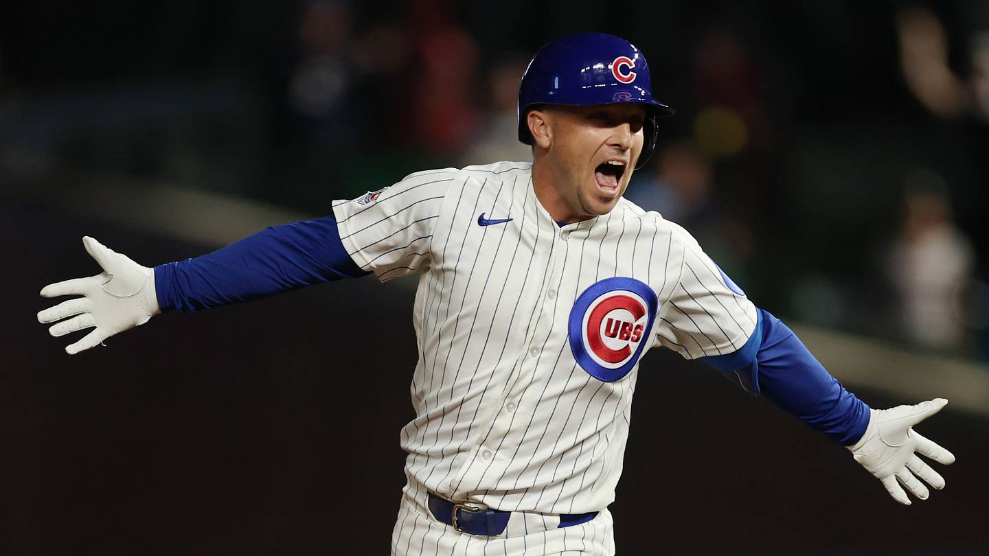 Cubs' Alex Bregman has gone from easy out to an elite clutch hitter in the second half