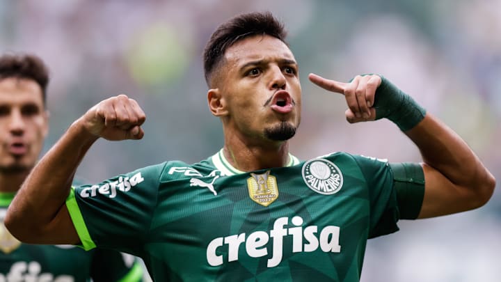 Gabriel Menino voltou a se destacar em uma partida do Palmeiras em 2023 Gabriel Menino voltou a se destacar em uma partida do Palmeiras em 2023
