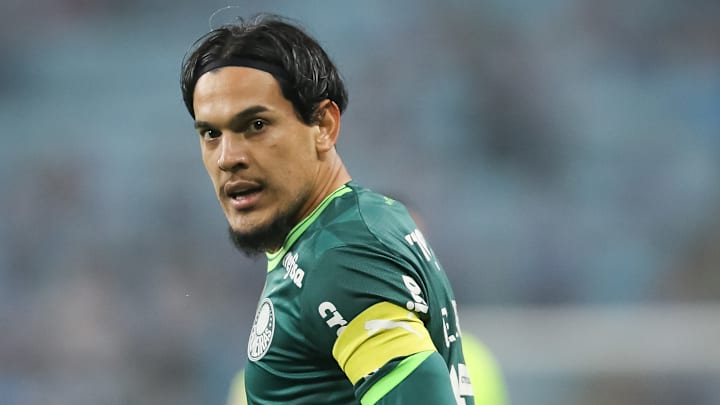 Gustavo Gómez vai para mais um compromisso pelo Verdão Gustavo Gómez vai para mais um compromisso pelo Verdão