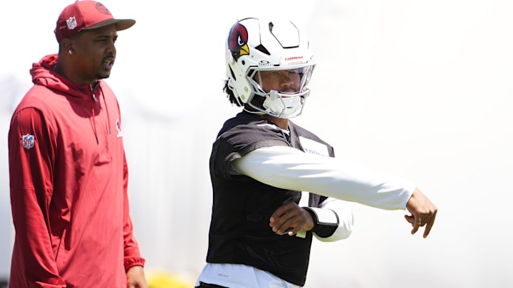 Arizona Cardinals quarterback Kyler Murray (1) during organized team practice at the Arizona Cardinals training center in Tempe on May 28, 2025. Arizona Cardinals quarterback Kyler Murray (1) during organized team practice at the Arizona Cardinals training center in Tempe on May 28, 2025.
