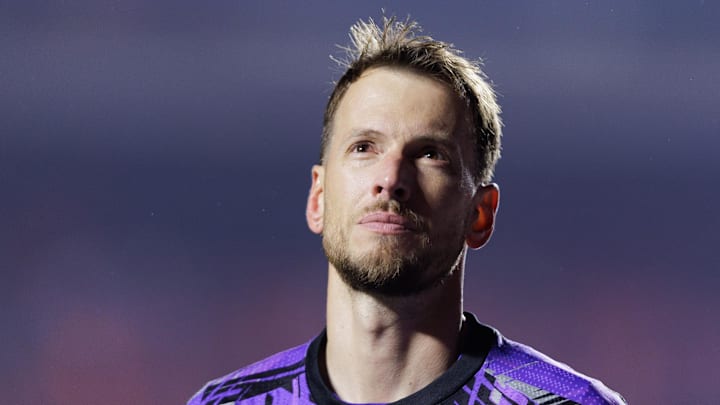 Neto, do Botafogo, se lesionou durante duelo contra o São Paulo