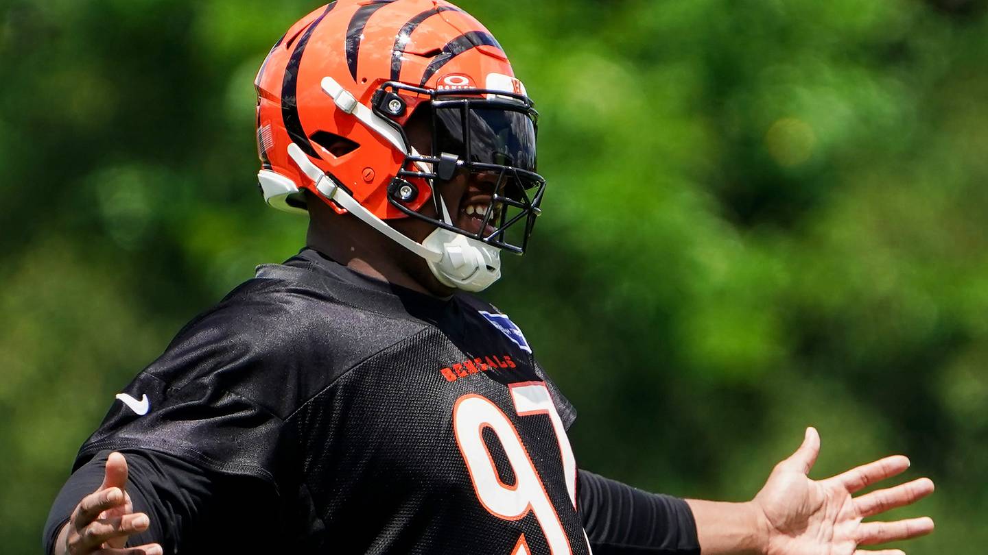 Ja'Marr Chase minces no words on Dexter Lawrence's dominant Bengals camp