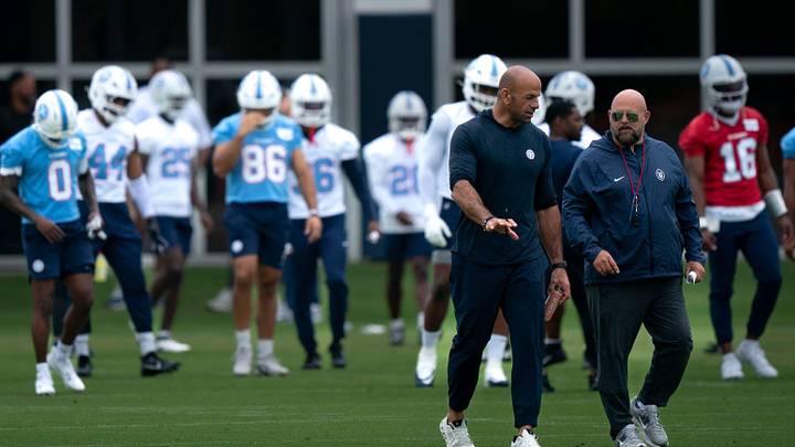 Tennessee Titans Coach Robert Saleh, left, and Offensive Coordinator Brian Daboll talk during OTAs at Vanderbilt Health Football Center in Nashville, Tenn., Monday, June 8, 2026. Tennessee Titans Coach Robert Saleh, left, and Offensive Coordinator Brian Daboll talk during OTAs at Vanderbilt Health Football Center in Nashville, Tenn., Monday, June 8, 2026.