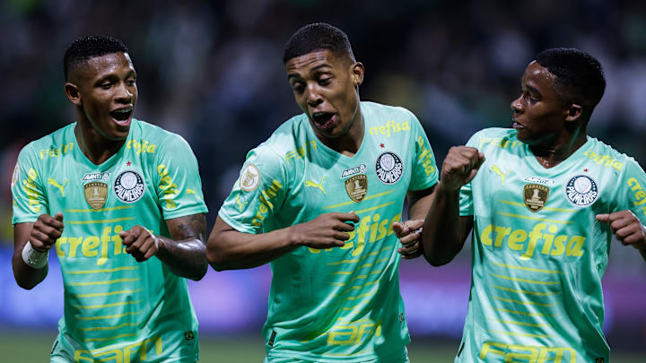 Verdão depende de uma combinação que envolve Inter e Corinthians para ser campeão antecipado 