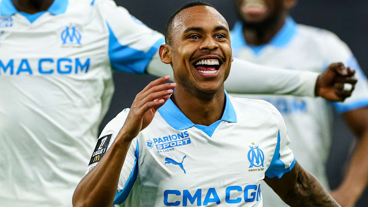 Igor Paixao a inscrit un but magnfique contre Lyon ce dimanche. Igor Paixao a inscrit un but magnfique contre Lyon ce dimanche.