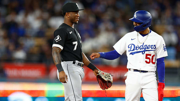 Chicago White Sox v Los Angeles Dodgers