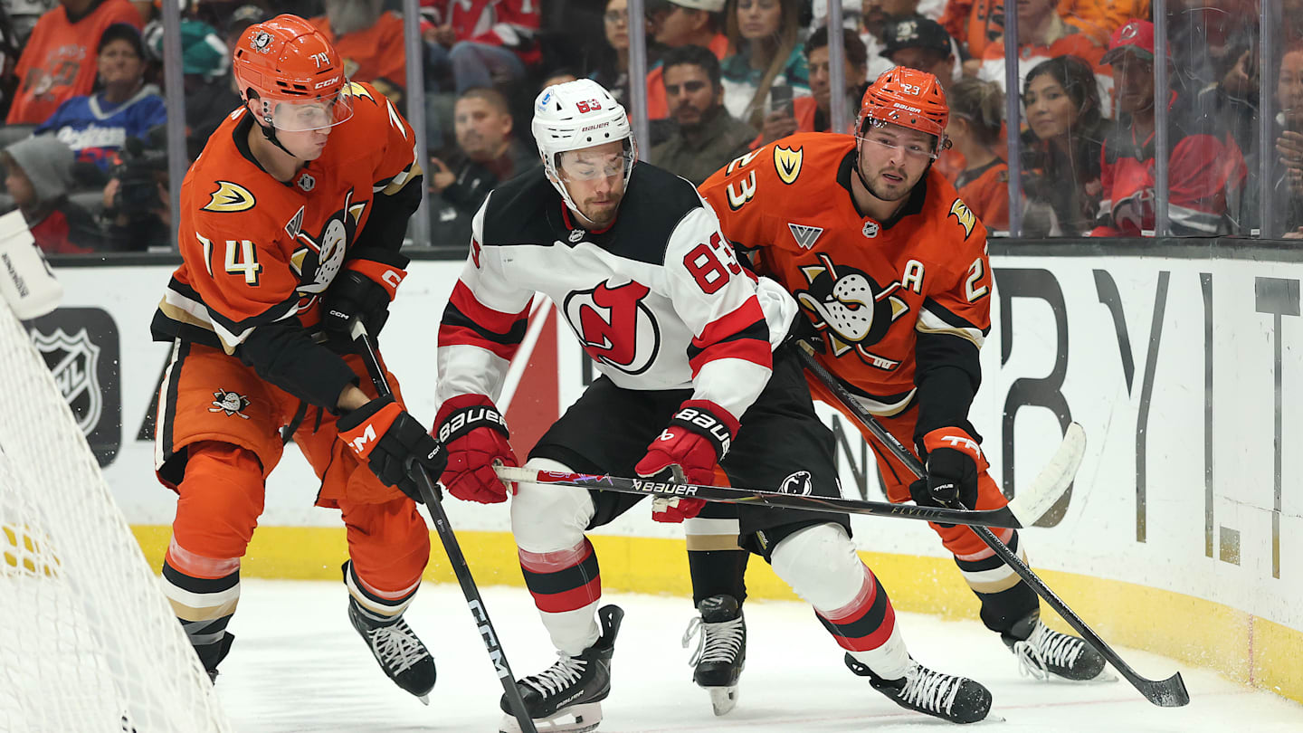 Looking At The New Jersey Devils' Struggles On The West Coast