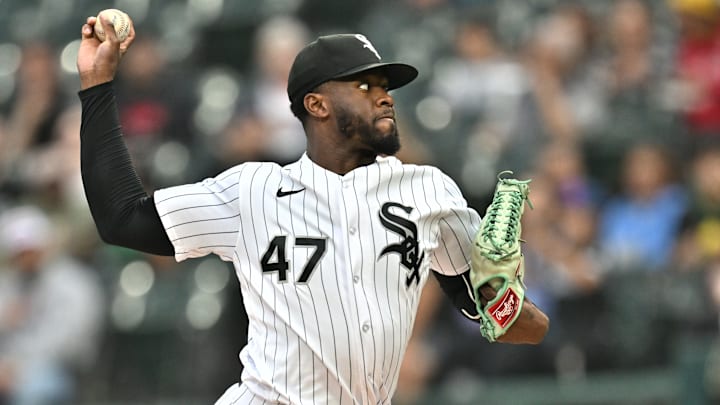Minnesota Twins v Chicago White Sox