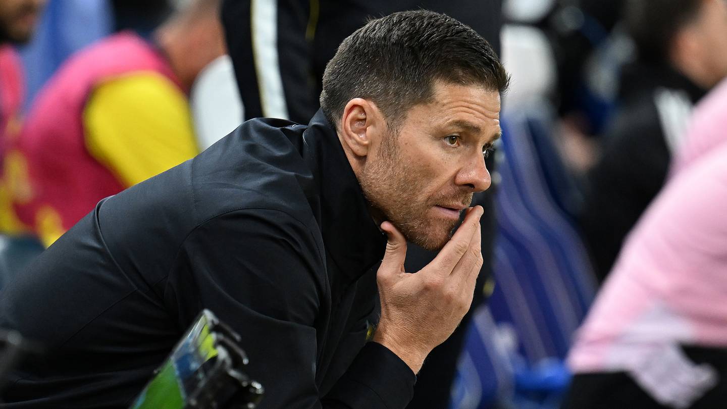 Xabi Alonso’s Chelsea Tenure Suffers First Major Injury Test