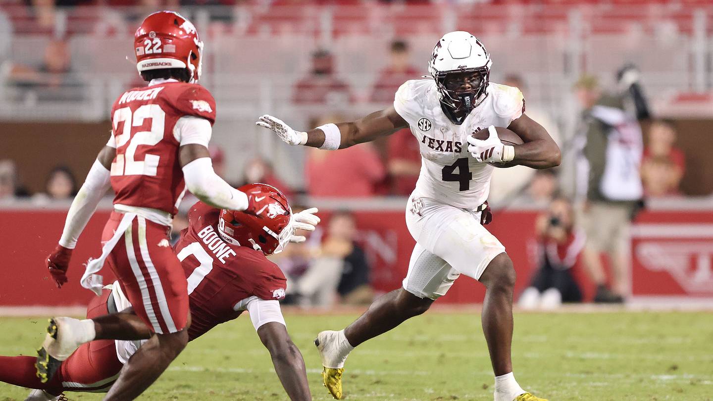 Texas A&M Aggies vs. Arkansas Razorbacks: Live Updates, Box Score