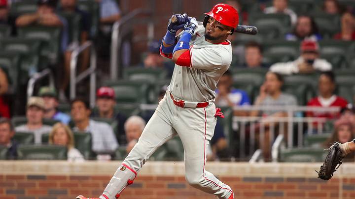 Sep 11, 2026; Atlanta, Georgia, USA; Philadelphia Phillies second baseman Luis Arraez (4) hits an RBI single against the Atlanta Braves in the eleventh inning at Truist Park. Mandatory Credit: Brett Davis-Imagn Images Sep 11, 2026; Atlanta, Georgia, USA; Philadelphia Phillies second baseman Luis Arraez (4) hits an RBI single against the Atlanta Braves in the eleventh inning at Truist Park. Mandatory Credit: Brett Davis-Imagn Images