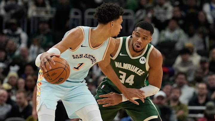 San Antonio Spurs v Milwaukee Bucks